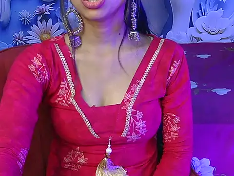 Snapshot of soniya-verma chatting on May 2026 05:26:02 AM soniya-verma online show from May 2026 05:26:02 AM