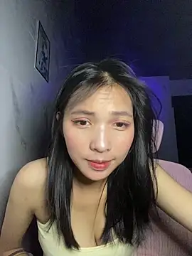 Love-suck12 online show from April 2026 04:01:01 PM