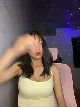 Love-suck12 online show from April 2026 04:35:01 PM