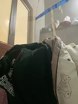 Snapshot of Gina-li chatting on April 2026 01:01:02 AM Gina-li online show from April 2026 01:01:02 AM