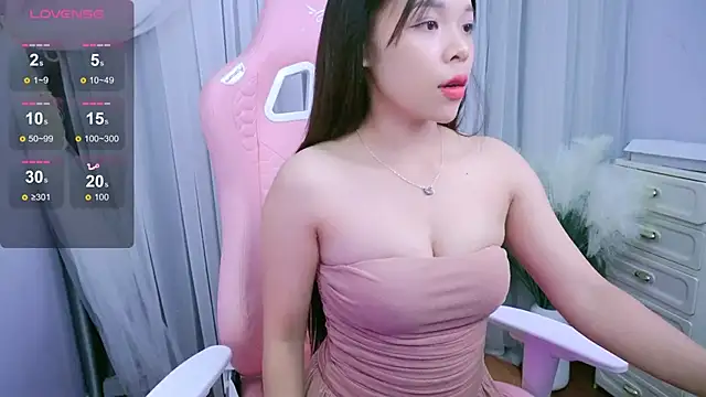 Lu Ly22 online show from May 2026 02:39:02 PM