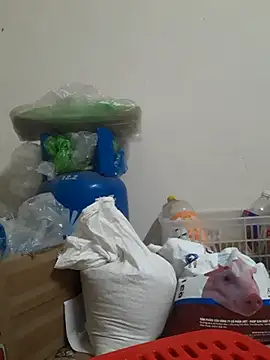 Snapshot of -Bianmi- chatting on April 2026 12:29:02 AM -Bianmi- online show from April 2026 12:29:02 AM