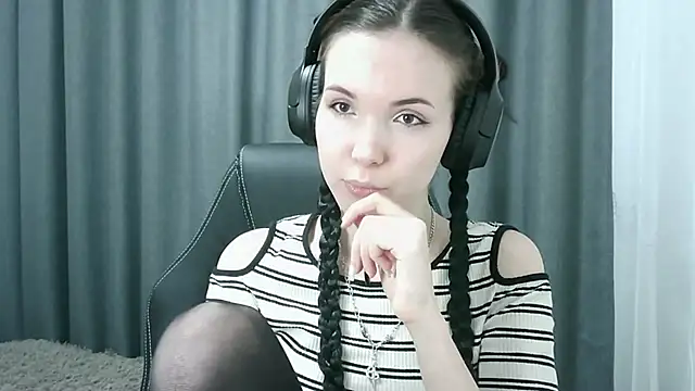 RubyBooby online show from May 2026 04:10:01 PM