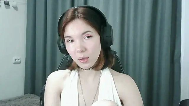 Snapshot of RubyBooby chatting on June 2026 04:45:01 PM RubyBooby online show from June 2026 04:45:01 PM