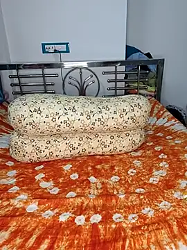 CamGirl Neha online show from July 2026 08:32:01 PM
