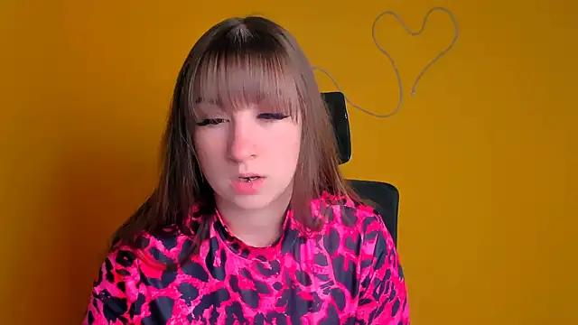 Snapshot of Tiffani_Angel chatting on April 2026 05:31:02 AM Tiffani Angel online show from April 2026 05:31:02 AM