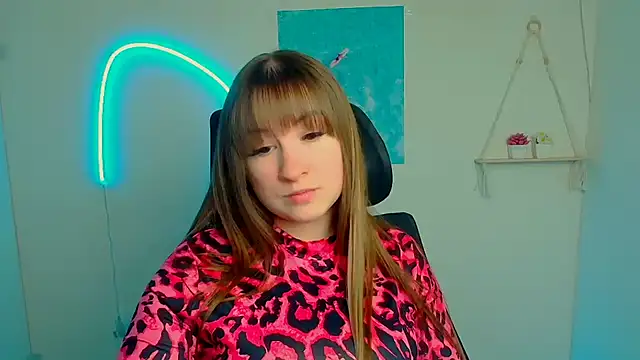 Snapshot of Tiffani_Angel chatting on April 2026 11:14:02 AM Tiffani Angel online show from April 2026 11:14:02 AM