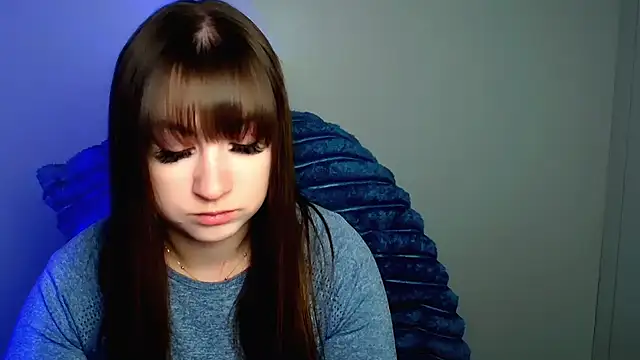 Snapshot of Tiffani_Angel chatting on April 2026 05:41:01 AM Tiffani Angel online show from April 2026 05:41:01 AM