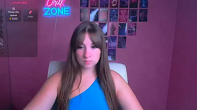 Snapshot of Tiffani_Angel chatting on July 2026 05:37:01 AM Tiffani Angel online show from July 2026 05:37:01 AM