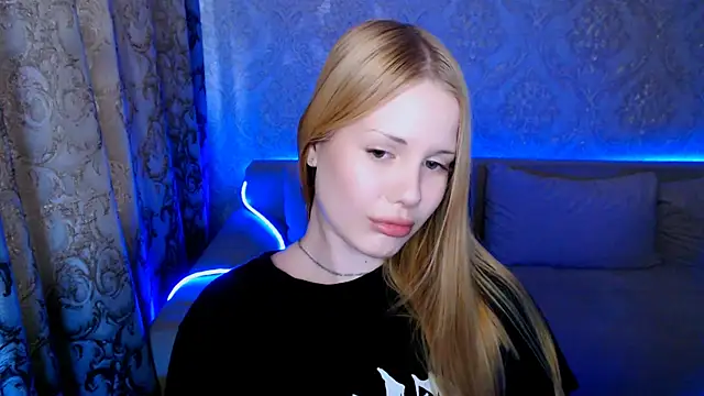 Snapshot of CaseySykes chatting on July 2026 04:42:02 PM CaseySykes online show from July 2026 04:42:02 PM
