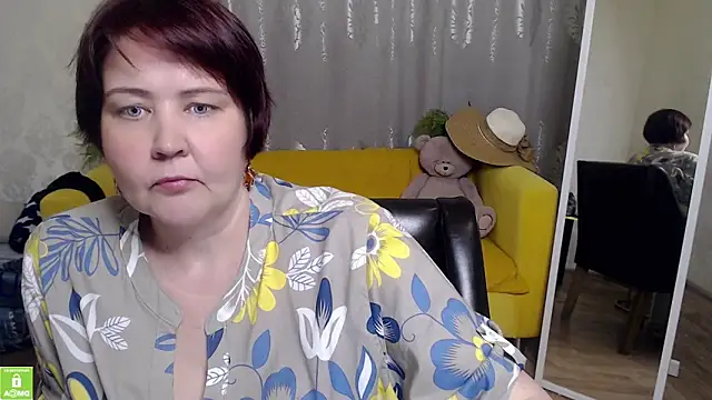 Snapshot of QUEEN02030 chatting on June 2026 10:16:02 AM QUEEN02030 online show from June 2026 10:16:02 AM