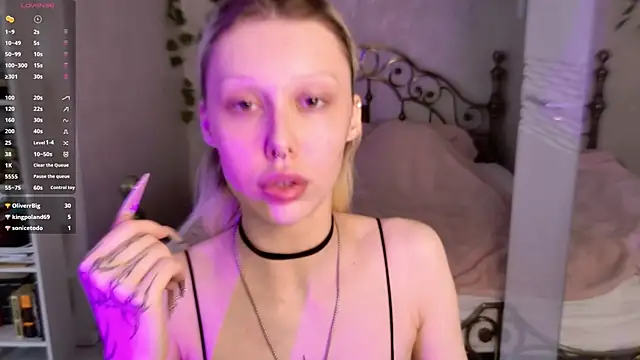 ghost girly online show from May 2026 04:08:02 AM