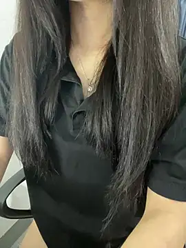 Annie nii online show from May 2026 08:58:01 PM