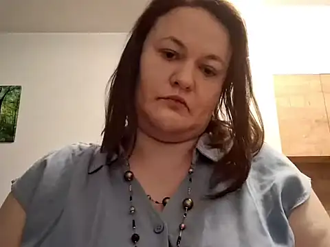 OpheliaMilf online show from April 2026 07:43:02 PM