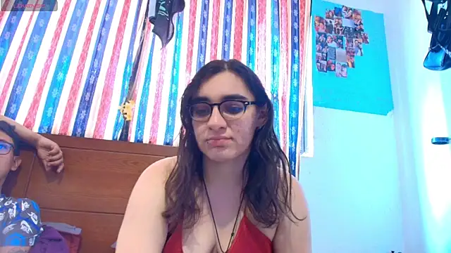 Ellaa honey online show from June 2026 07:07:01 PM