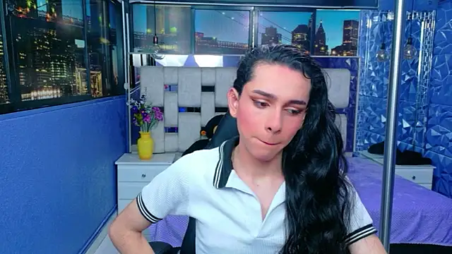 Sharlon  online show from April 2026 01:04:02 PM