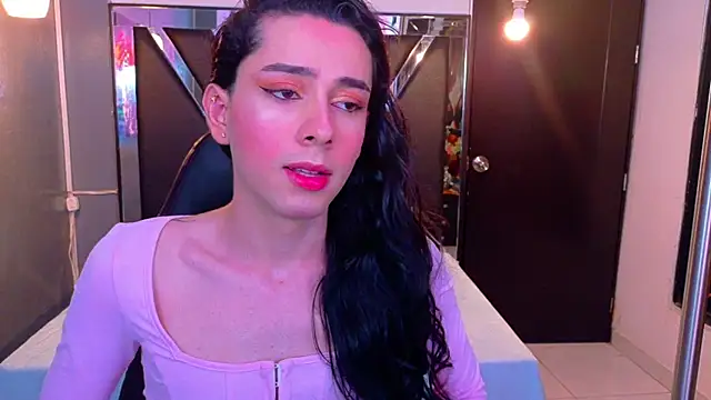 Sharlon  online show from April 2026 01:07:01 PM