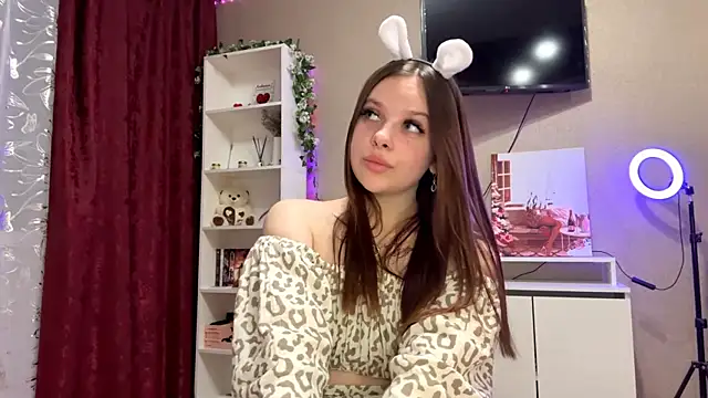 VictoriaSGS online show from April 2026 04:59:01 PM