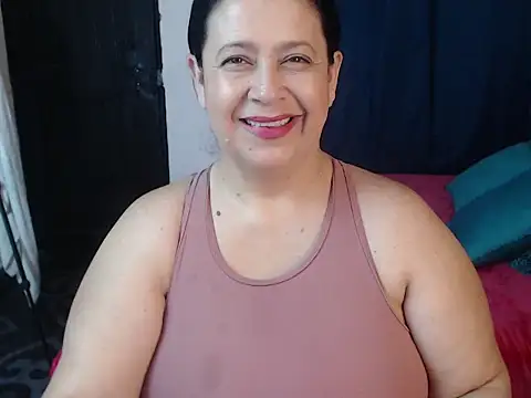 Snapshot of carlareyesk977 chatting on June 2026 12:37:02 PM carlareyesk977 online show from June 2026 12:37:02 PM