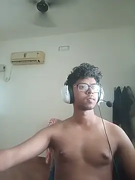 Snapshot of letsplaygame chatting on July 2026 08:14:02 AM letsplaygame online show from July 2026 08:14:02 AM