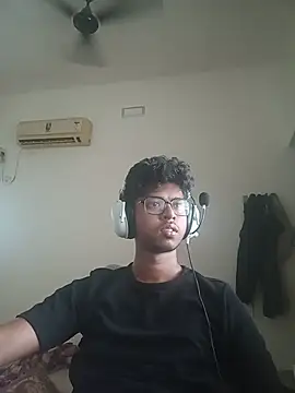 Snapshot of letsplaygame chatting on July 2026 07:17:01 AM letsplaygame online show from July 2026 07:17:01 AM
