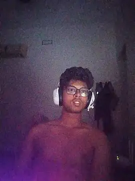 Snapshot of letsplaygame chatting on July 2026 07:24:02 PM letsplaygame online show from July 2026 07:24:02 PM