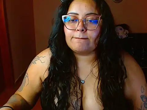 LunaAddittion online show from May 2026 11:08:01 PM