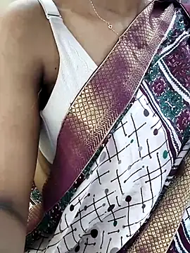 BlushingBunny  online show from April 2026 05:42:01 PM