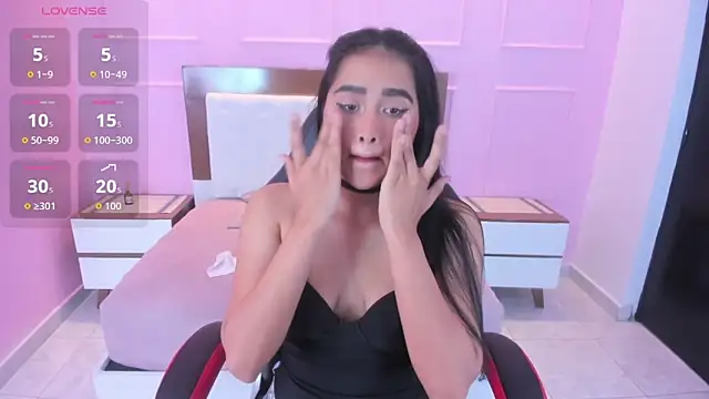 Snapshot of PALOMA_ALVES chatting on April 2026 02:57:01 AM PALOMA ALVES online show from April 2026 02:57:01 AM