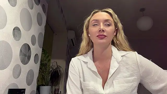 Annycute666 online show from April 2026 04:14:02 PM