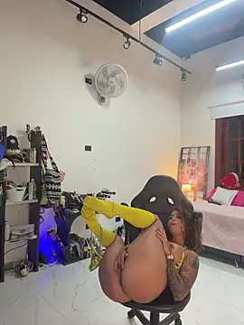 CocoaParadise  online show from April 2026 02:24:02 AM