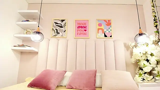 Lia  Harper online show from April 2026 12:18:02 PM