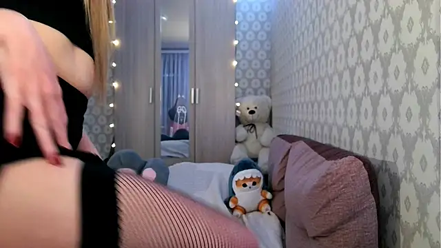 sexyamelia meow online show from April 2026 08:57:02 PM
