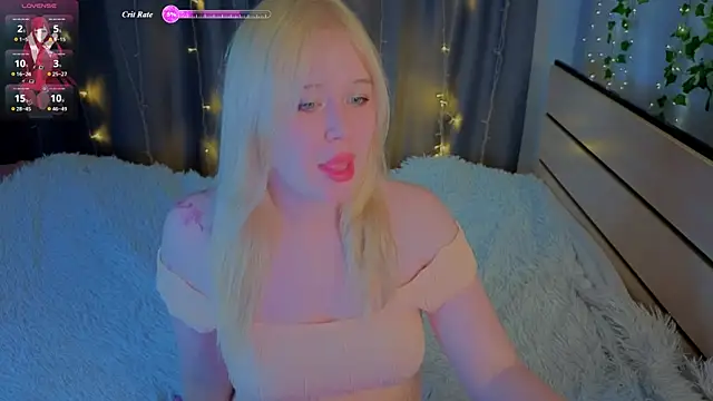 unburnedgirl online show from June 2026 07:20:01 PM