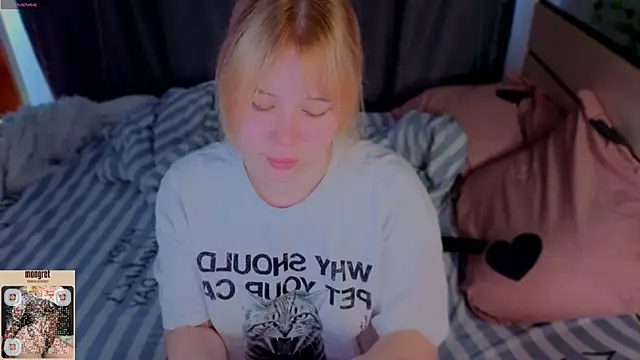 unburnedgirl online show from May 2026 01:59:03 AM