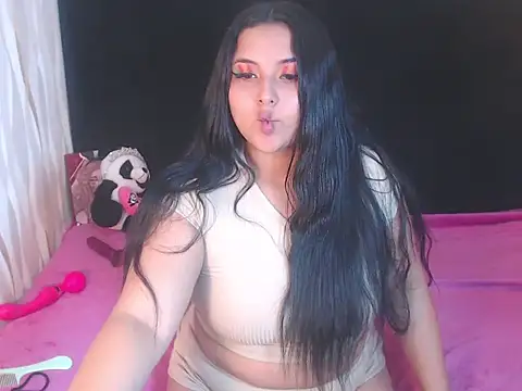 KamylaBiker online show from April 2026 02:31:01 PM