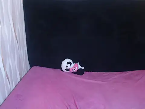 KamylaBiker online show from April 2026 04:58:02 PM