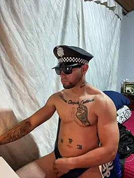 Snapshot of Sexmuscle17 chatting on July 2026 04:36:01 PM Sexmuscle17 online show from July 2026 04:36:01 PM