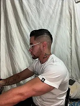 Sexmuscle17 online show from June 2026 08:30:01 PM