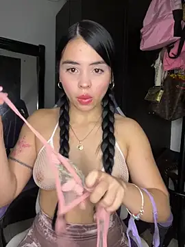 Snapshot of mimihot777 chatting on April 2026 12:28:02 AM mimihot777 online show from April 2026 12:28:02 AM