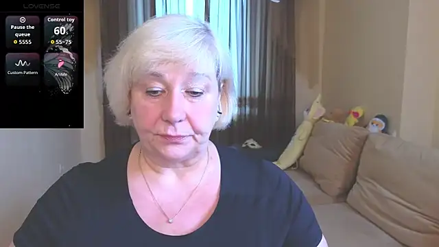 Snapshot of Milane_Milky chatting on April 2026 06:53:02 AM Milane Milky online show from April 2026 06:53:02 AM