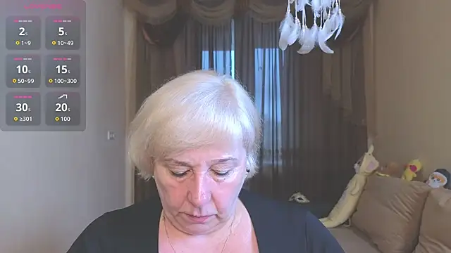 Snapshot of Milane_Milky chatting on April 2026 04:39:01 AM Milane Milky online show from April 2026 04:39:01 AM