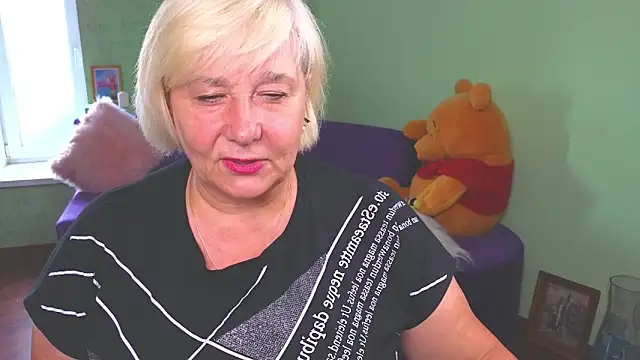 Milane Milky online show from May 2026 05:46:01 AM