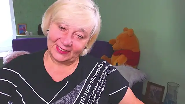 Milane Milky online show from June 2026 05:18:02 AM