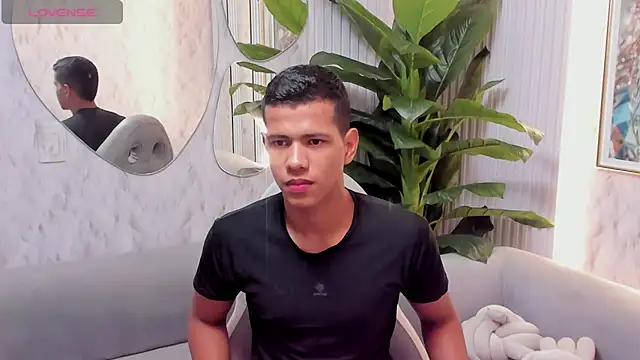 noahdark  online show from April 2026 02:37:02 AM