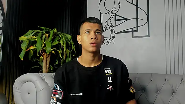 noahdark  online show from May 2026 11:24:02 AM