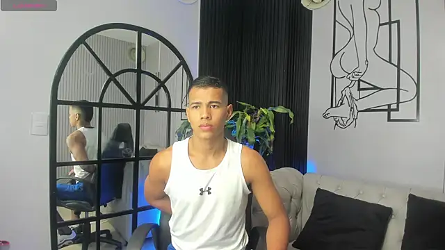 noahdark  online show from May 2026 02:04:01 AM