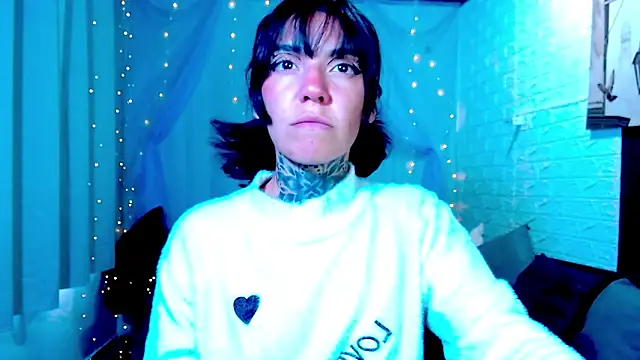 Snapshot of LannieGonzales chatting on March 2026 08:00:02 PM LannieGonzales online show from March 2026 08:00:02 PM