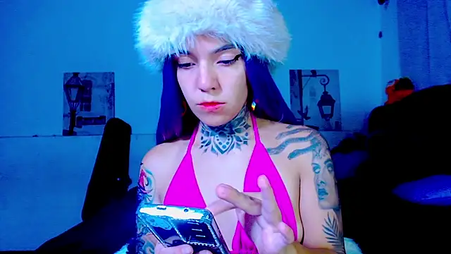 LannieGonzales online show from May 2026 01:12:02 PM