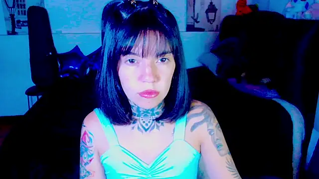 LannieGonzales online show from May 2026 02:36:01 PM